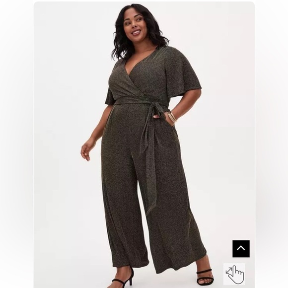 torrid Pants - NWT Torrid Black Gold Shimmer Jumpsuit 1X Surplice Wide Leg Evening Formal
